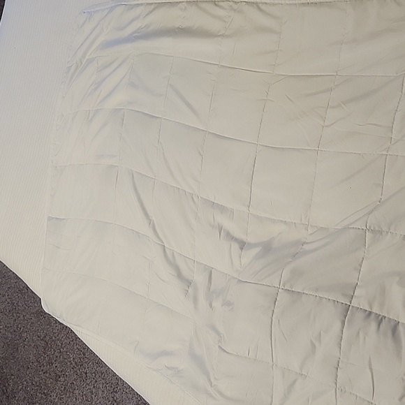 Weighted throw - Picture 3 of 4